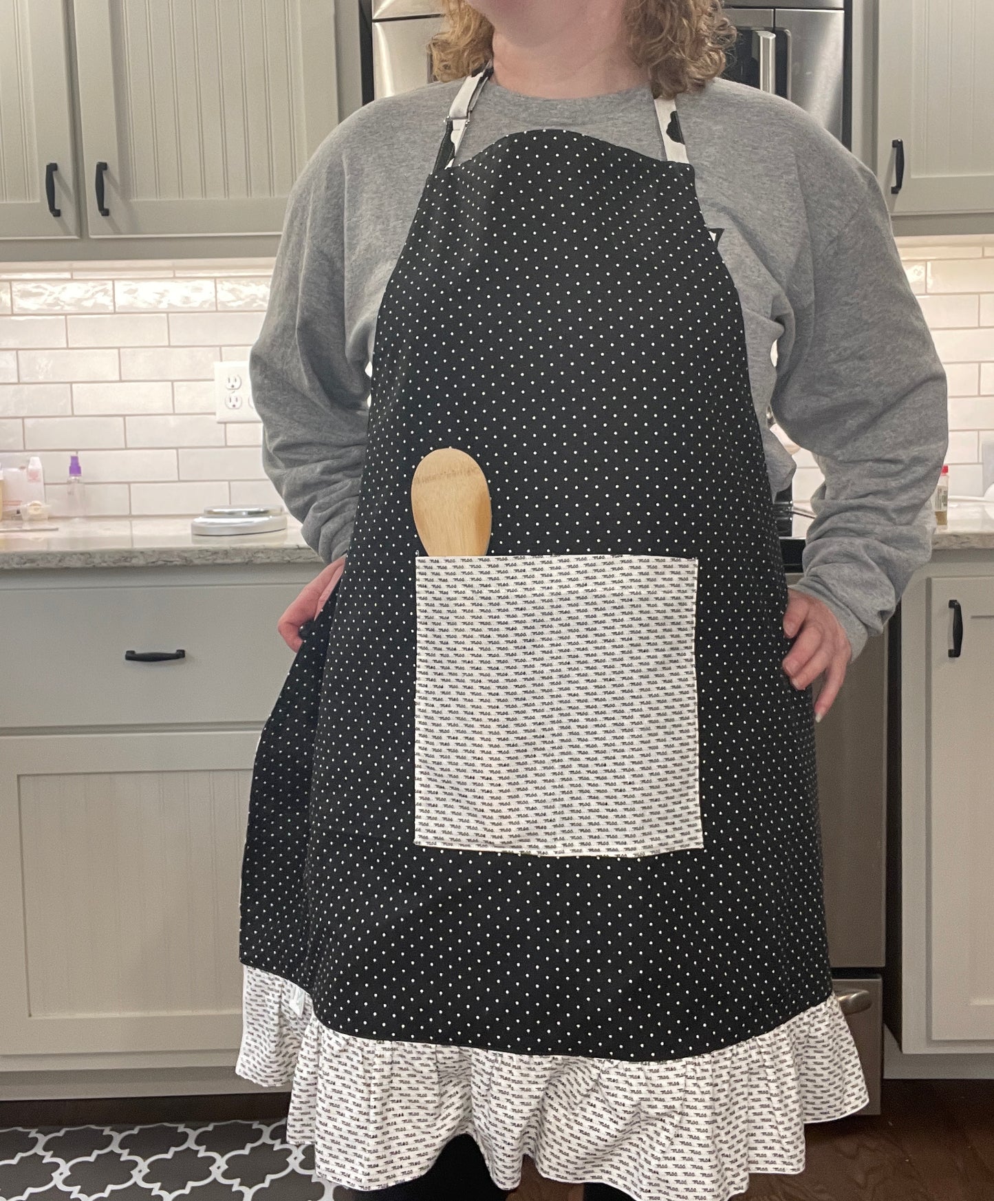 MOOOVE over Ruffled Apron